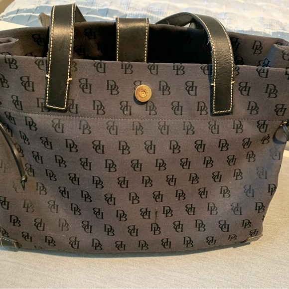 DOONEY & BOURKE Black Signature Large Canvas Authentic Tote.  AUTHENTIC VINTAGE - Picture 9 of 14